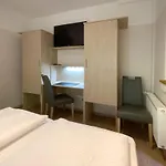 Ξενοδοχείο Also-hotel An Der Hardt Βούρπεταλ