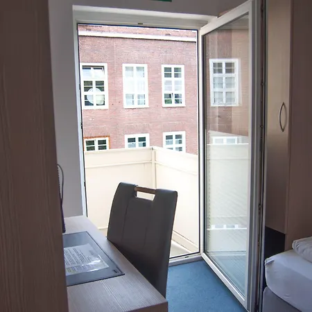 Also-hotel An Der Hardt Hotell
