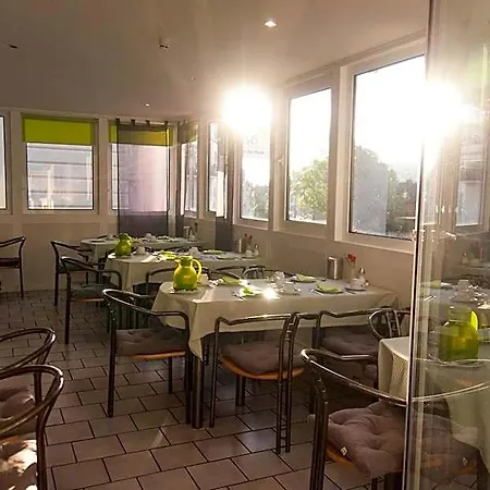 Also-hotel An Der Hardt