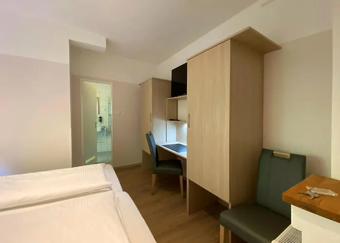 Отель Also-hotel An Der Hardt 2*